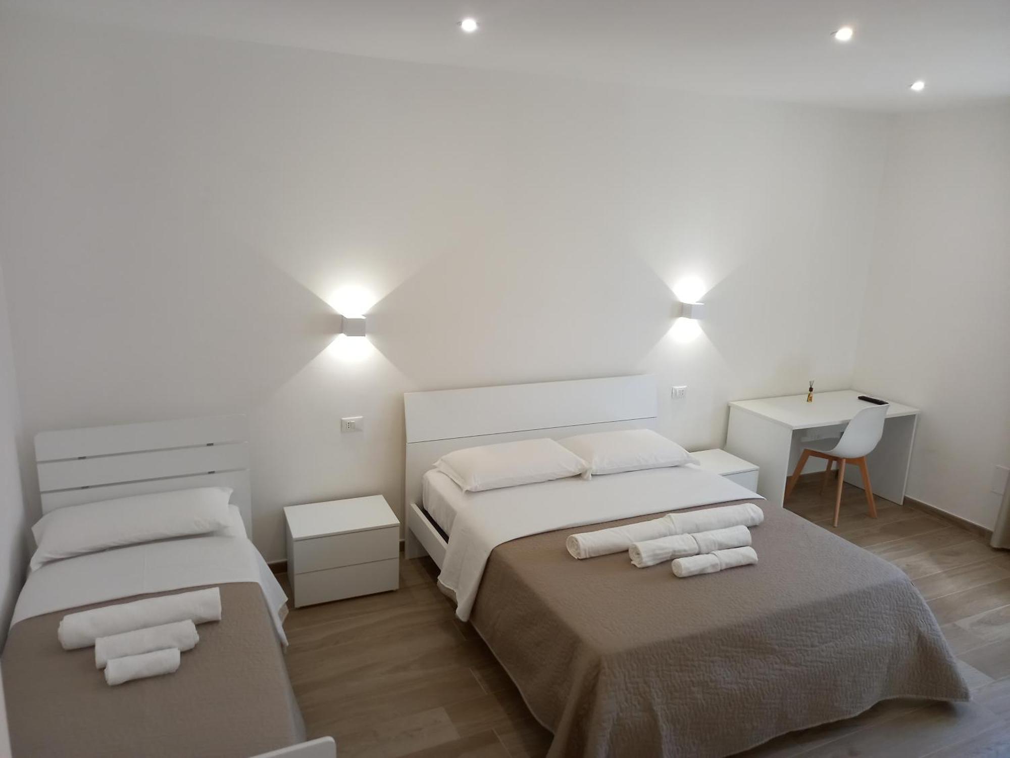 Amare Bed & Breakfast Роді-Гарганіко Номер фото